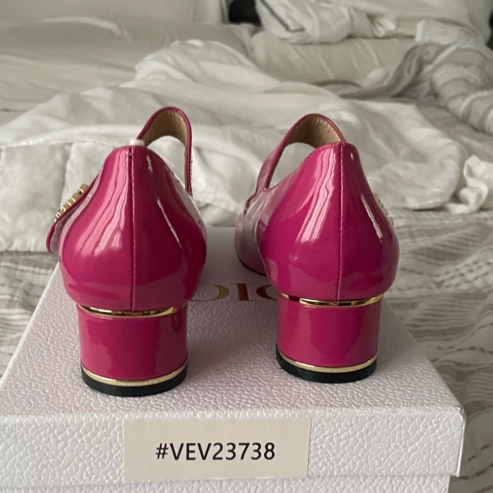 Dior Fuchsia Patent Leather Mary Jane Flats - Picture 4 of 10